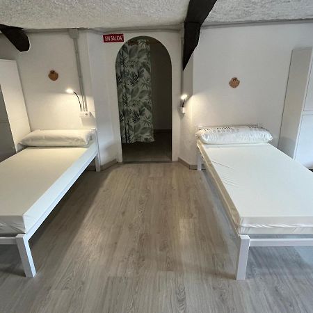 Hostel Porton Луго Екстер'єр фото