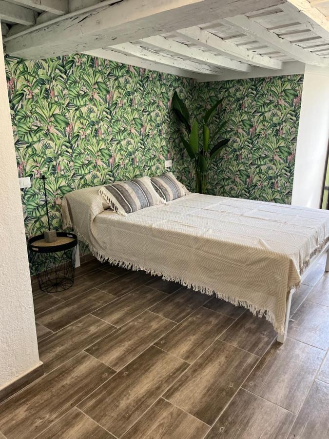 Hostel Porton Луго Екстер'єр фото